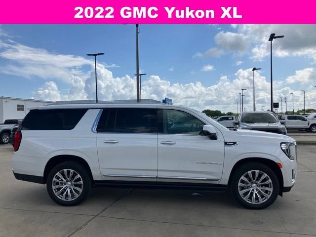 2022 GMC Yukon XL Denali