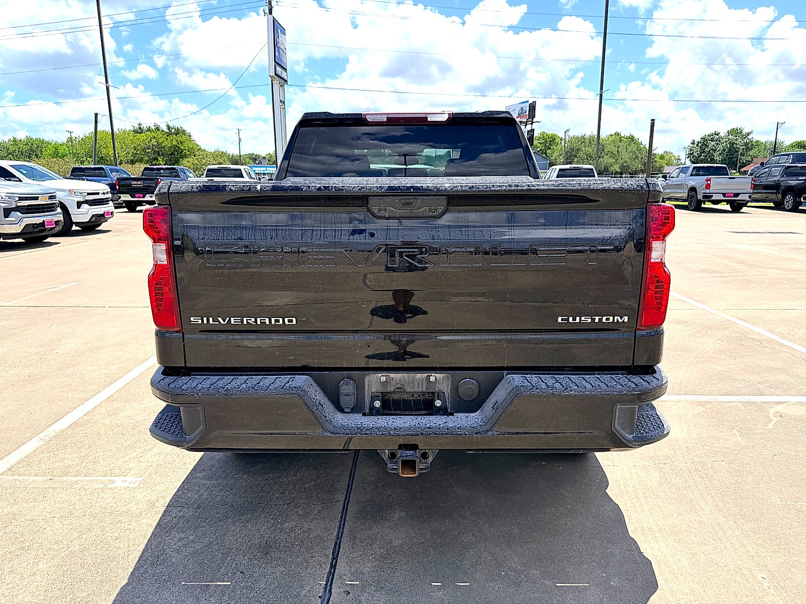 2022 Chevrolet Silverado 1500 Custom