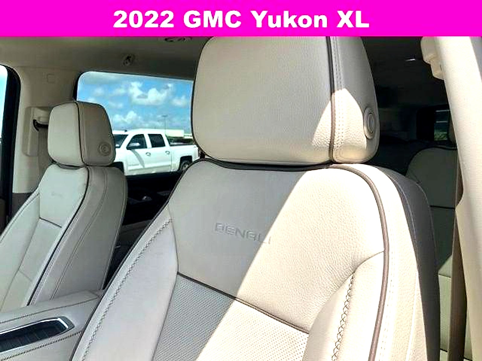 2022 GMC Yukon XL Denali