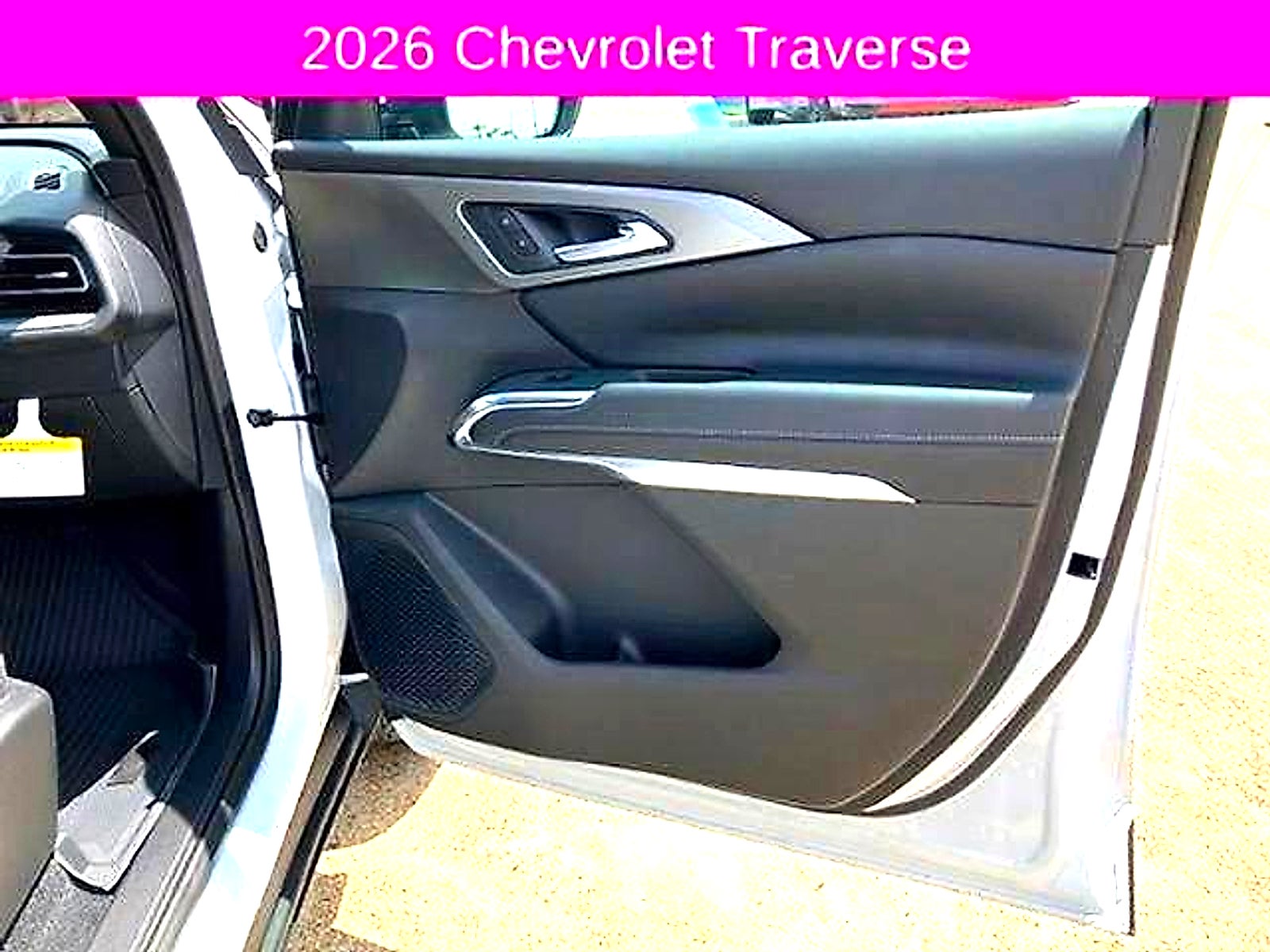 2026 Chevrolet Traverse LT