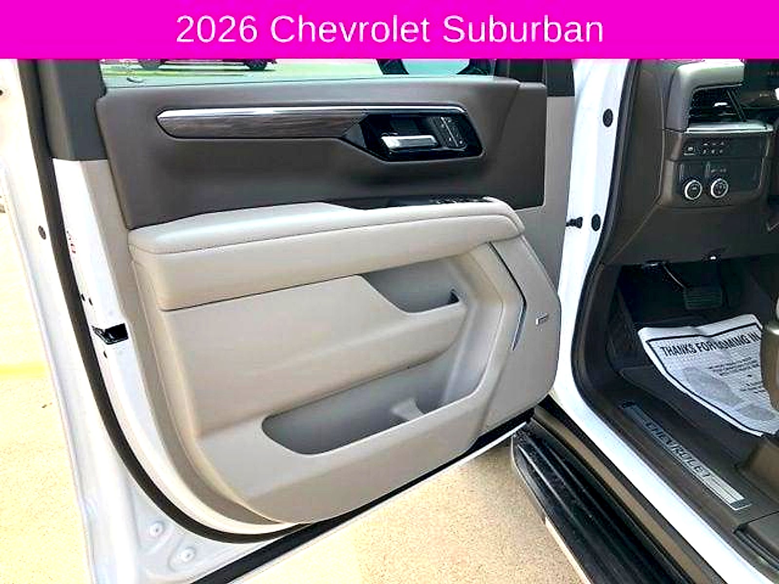 2026 Chevrolet Suburban LT