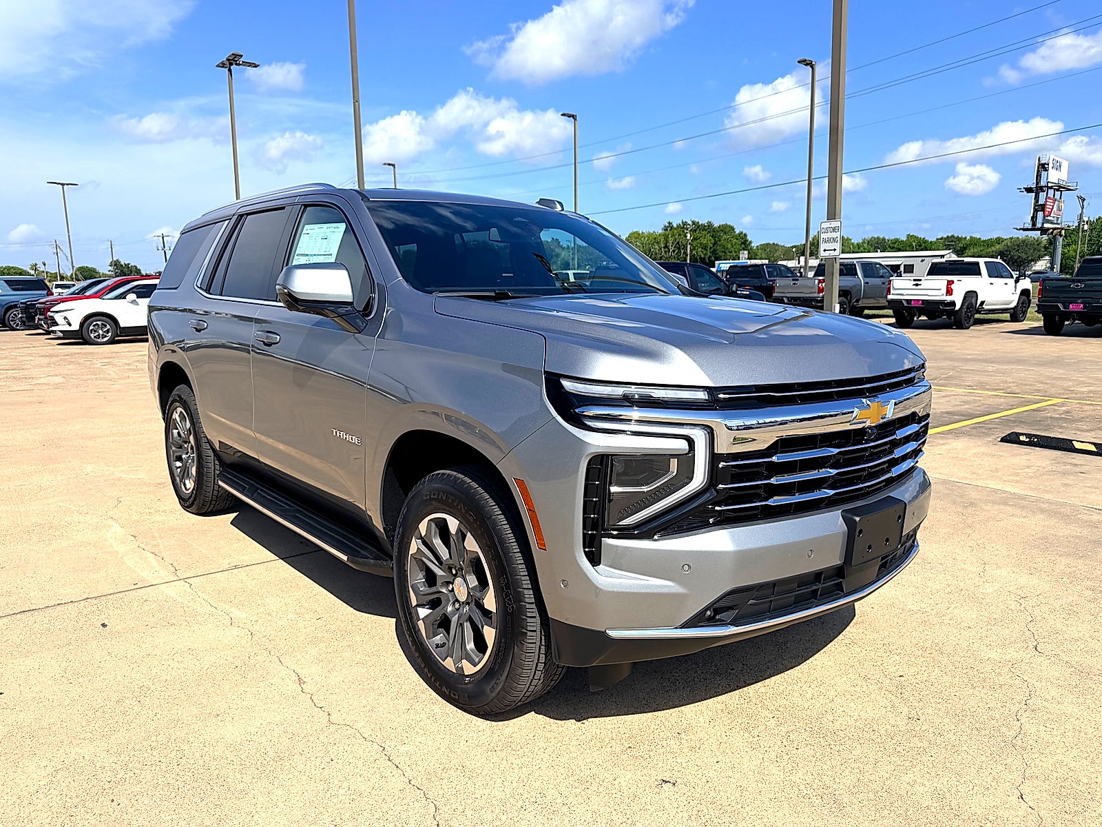 2026 Chevrolet Tahoe LT