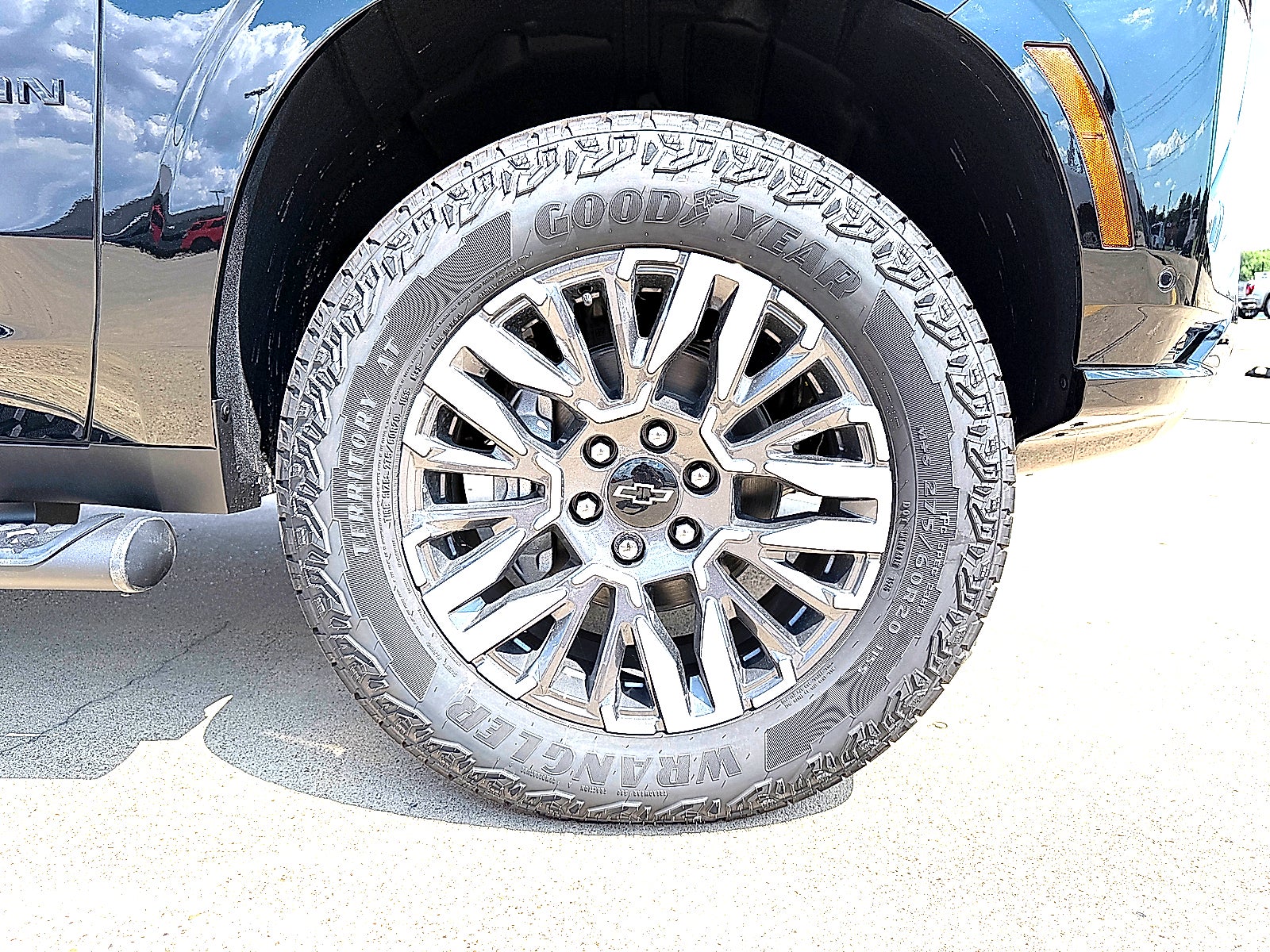 2027 Chevrolet Suburban Z71