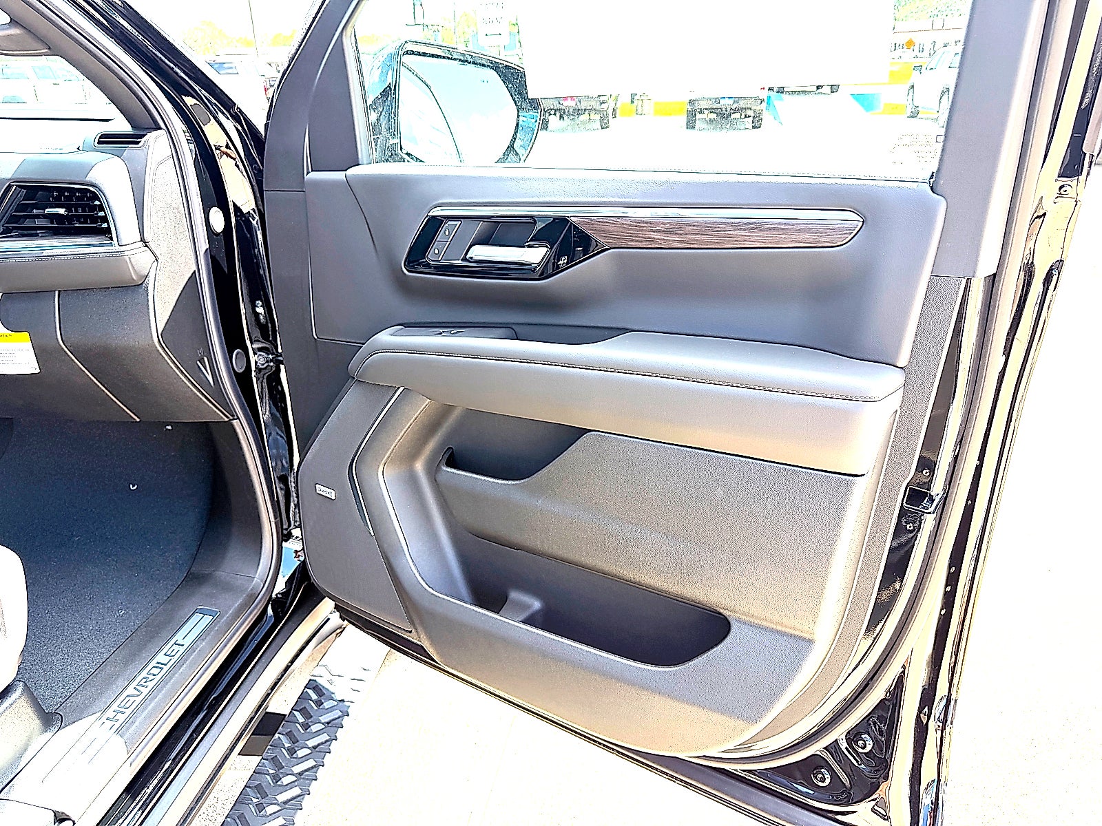 2027 Chevrolet Suburban Z71