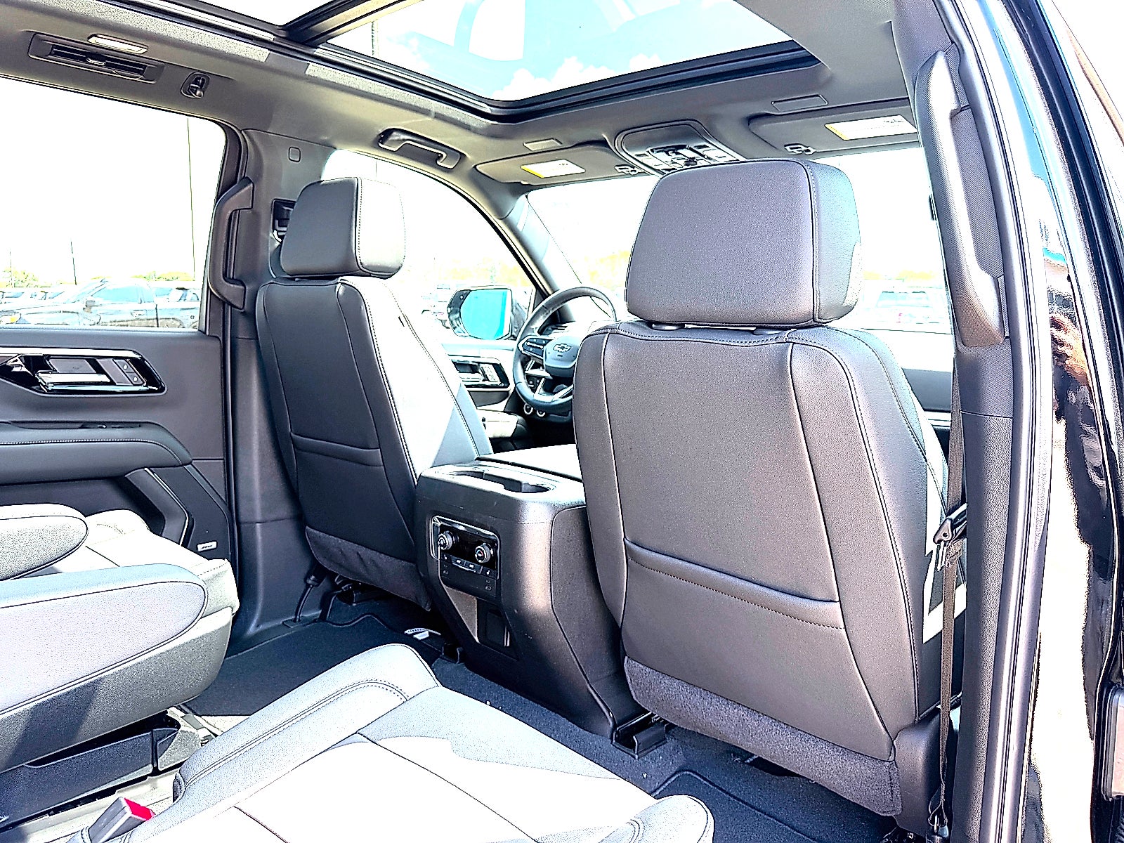 2027 Chevrolet Suburban Z71