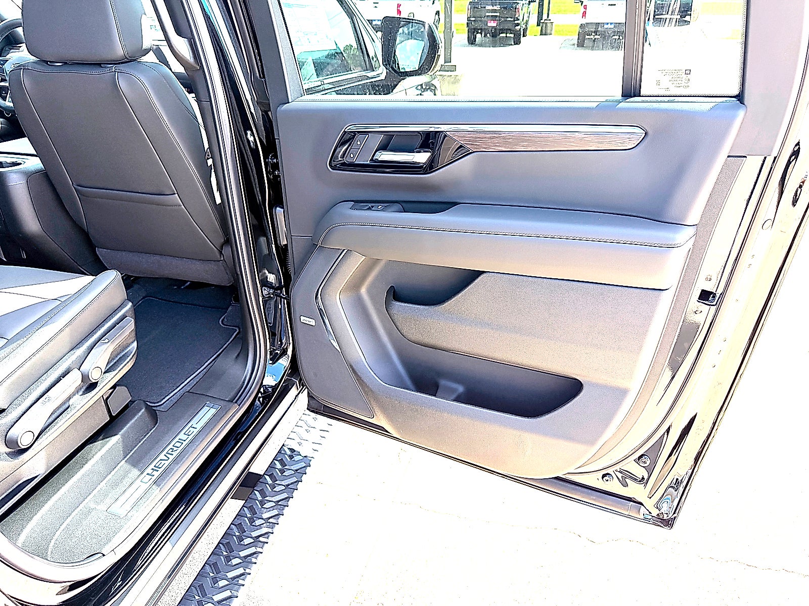 2027 Chevrolet Suburban Z71