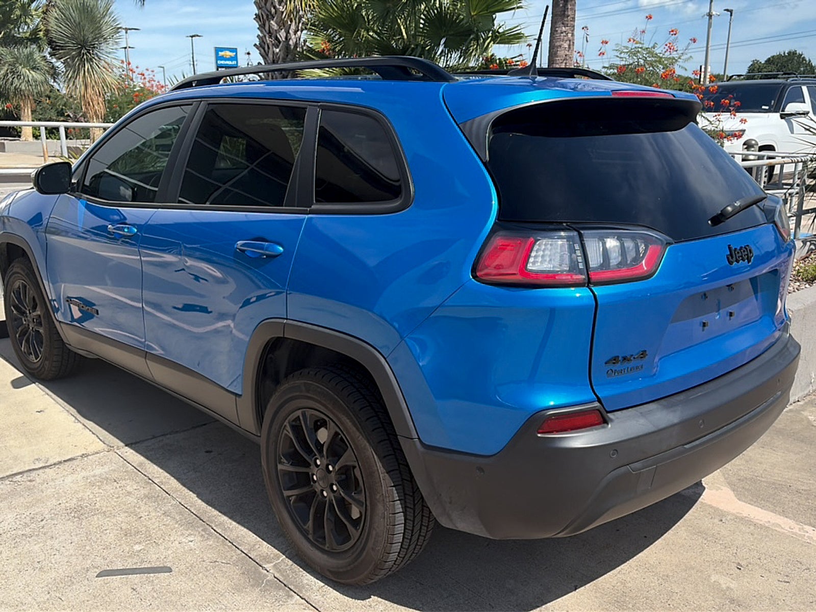 2023 Jeep Cherokee Altitude Lux 4x4
