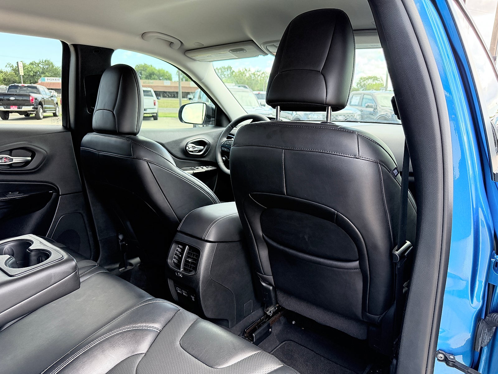 2023 Jeep Cherokee Altitude Lux 4x4