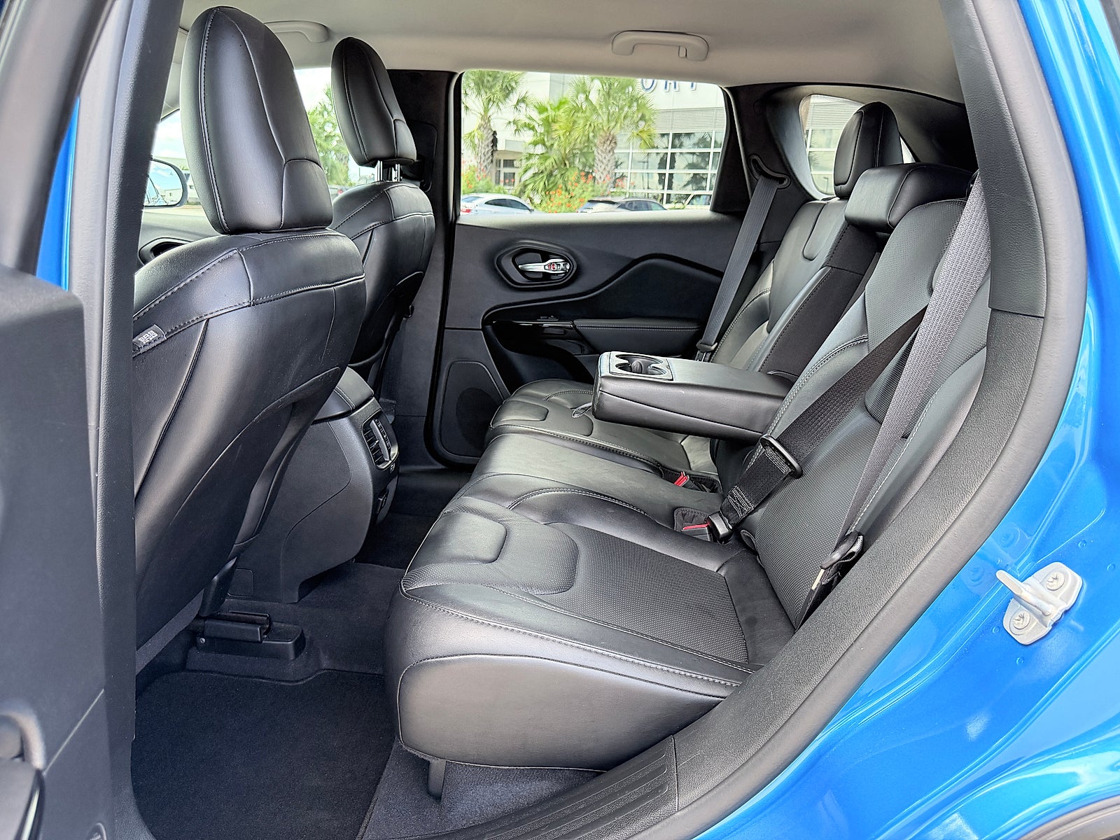 2023 Jeep Cherokee Altitude Lux 4x4