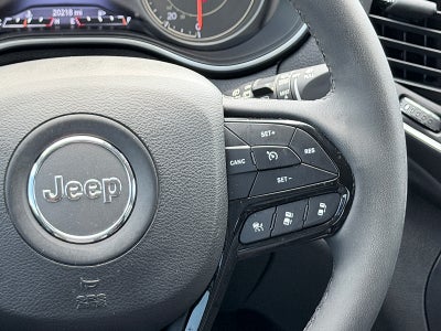 2023 Jeep Cherokee Altitude Lux 4x4