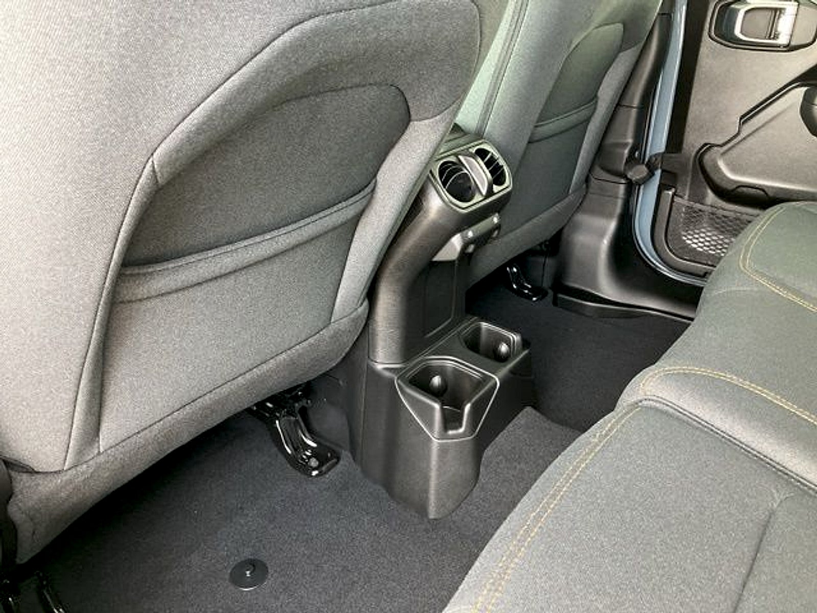 2026 Jeep Wrangler 4-Door Sport