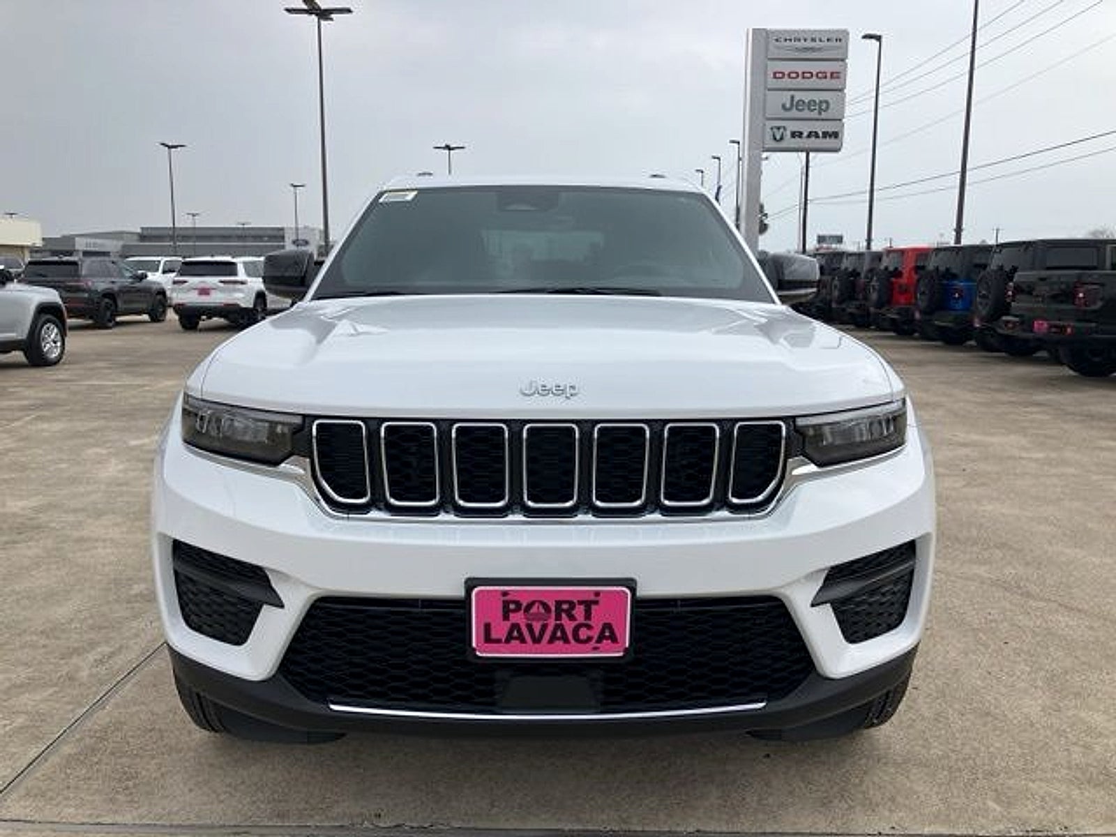 2026 Jeep Grand Cherokee Laredo X 4x2