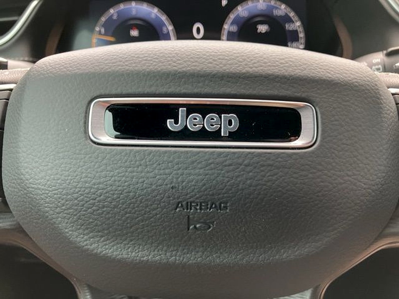 2026 Jeep Grand Cherokee Laredo X 4x2