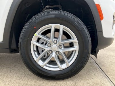 2026 Jeep Grand Cherokee Laredo X 4x2