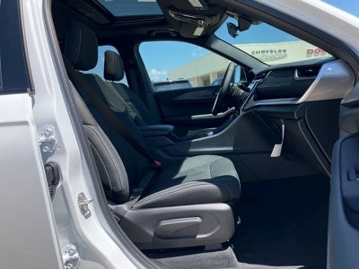 2026 Jeep Grand Cherokee L Laredo X 4x4