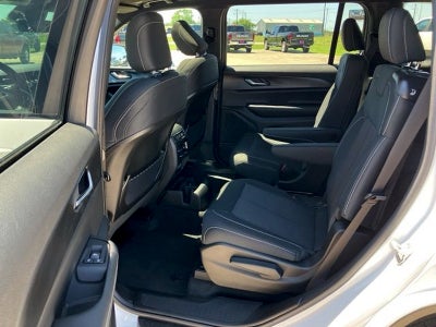 2026 Jeep Grand Cherokee L Laredo X 4x4