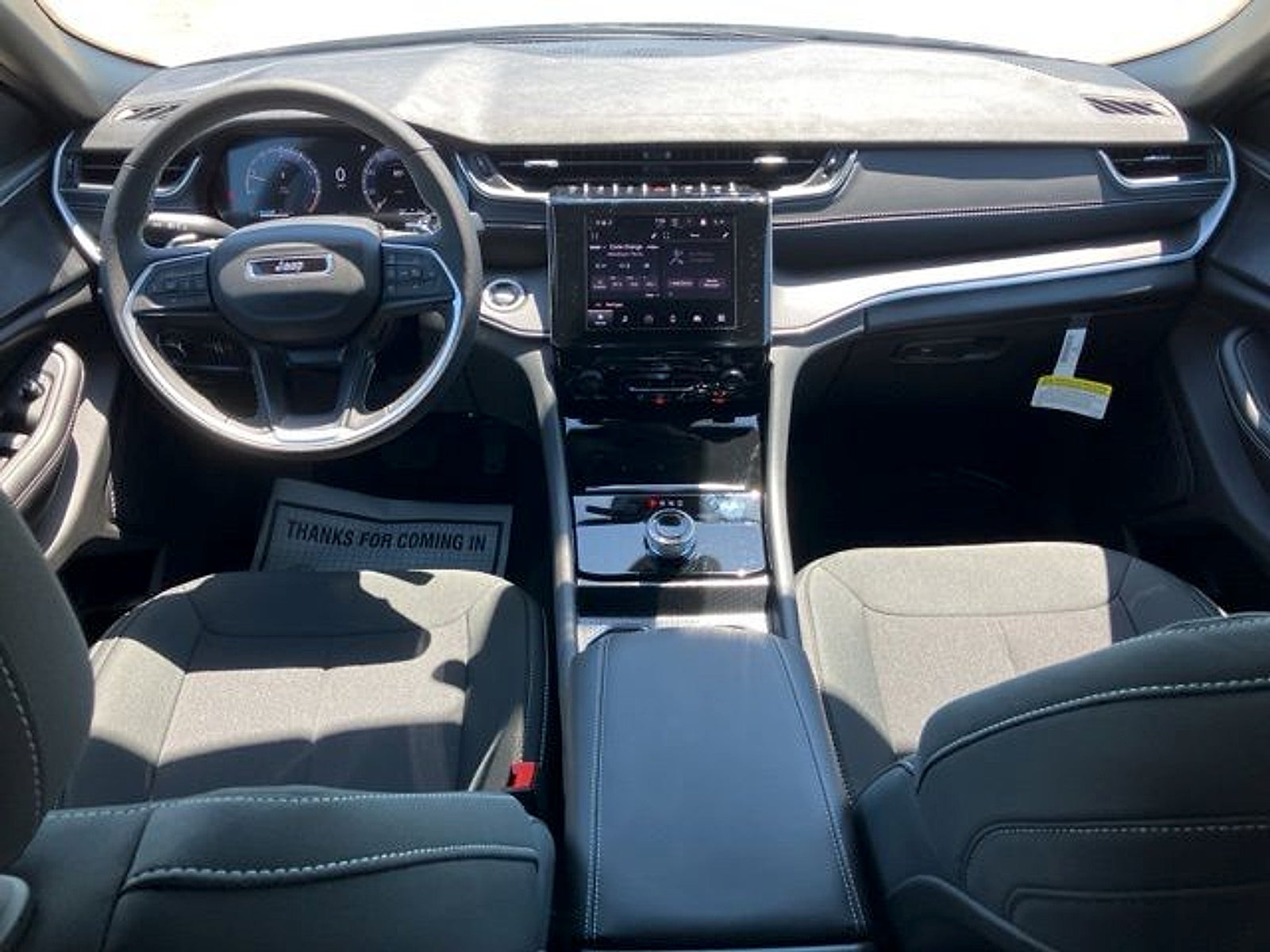 2026 Jeep Grand Cherokee L Laredo X 4x4