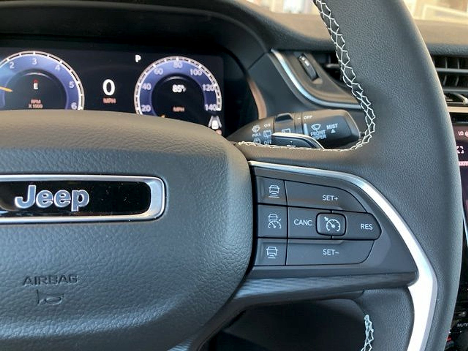 2026 Jeep Grand Cherokee L Laredo X 4x4
