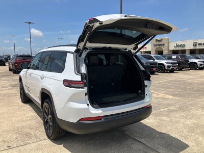 2026 Jeep Grand Cherokee L Altitude 4x4
