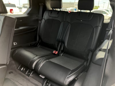 2026 Jeep Grand Cherokee L Altitude 4x4