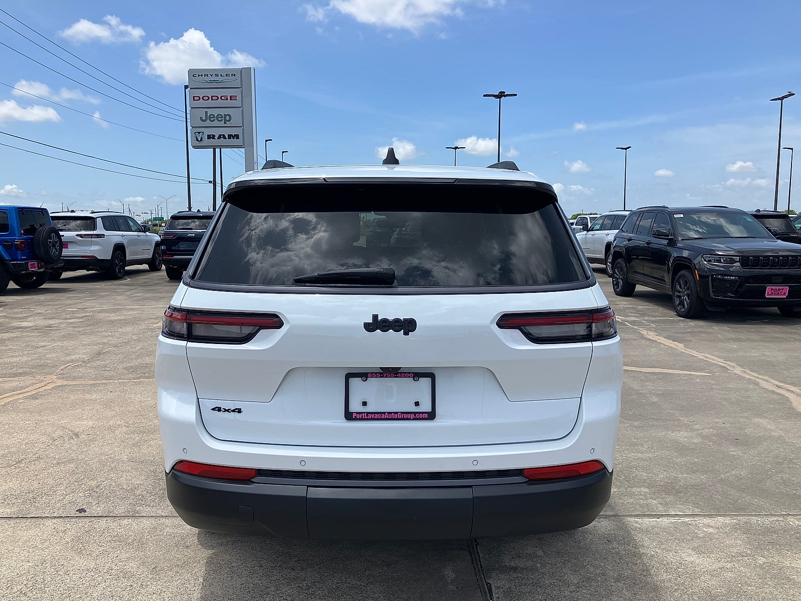 2026 Jeep Grand Cherokee L Altitude 4x4