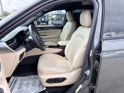 2023 Jeep Grand Cherokee L Limited 4x4
