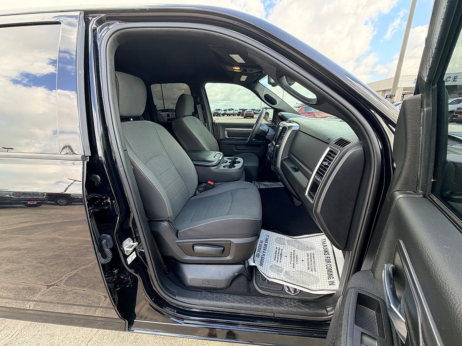 2023 RAM 1500 Classic Warlock Quad Cab 4x2 6'4" Box