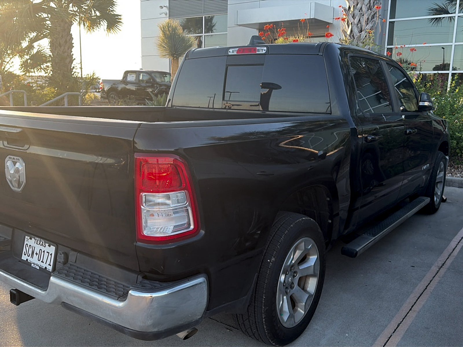 2022 RAM 1500 Lone Star Crew Cab 4x2 5'7" Box