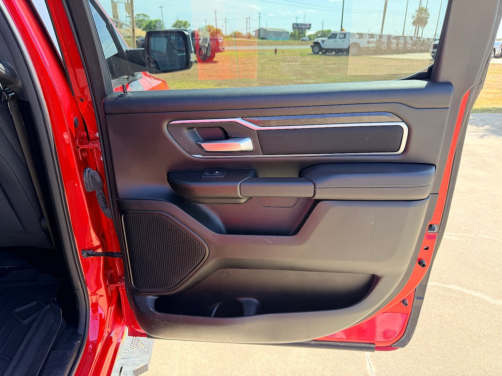 2024 RAM 1500 Lone Star Crew Cab 4x2 5'7" Box