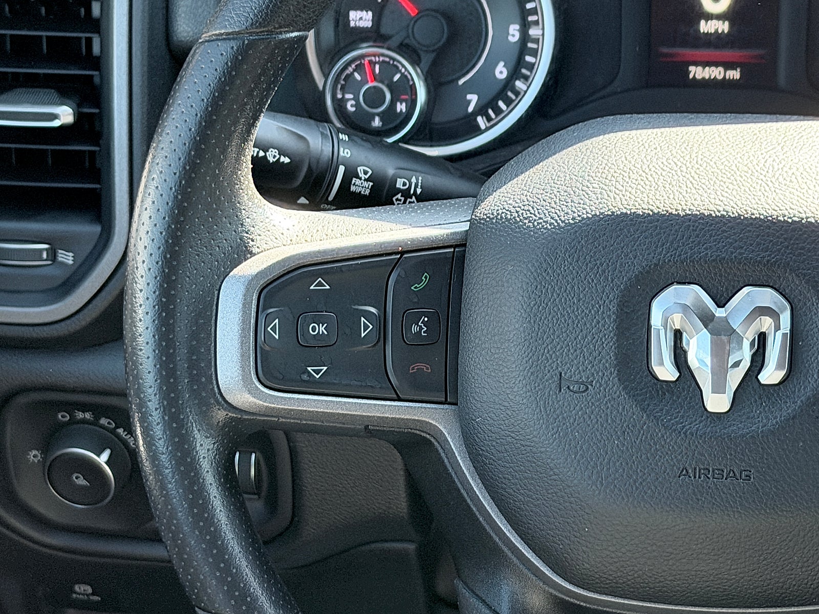 2023 RAM 1500 Tradesman Crew Cab 4x2 5'7" Box
