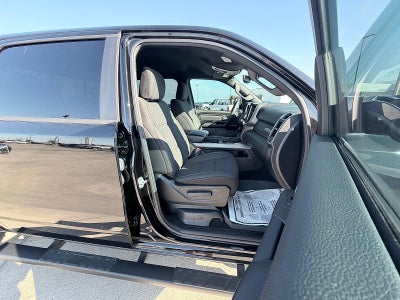 2025 RAM 1500 Big Horn Crew Cab 4x4 5'7" Box