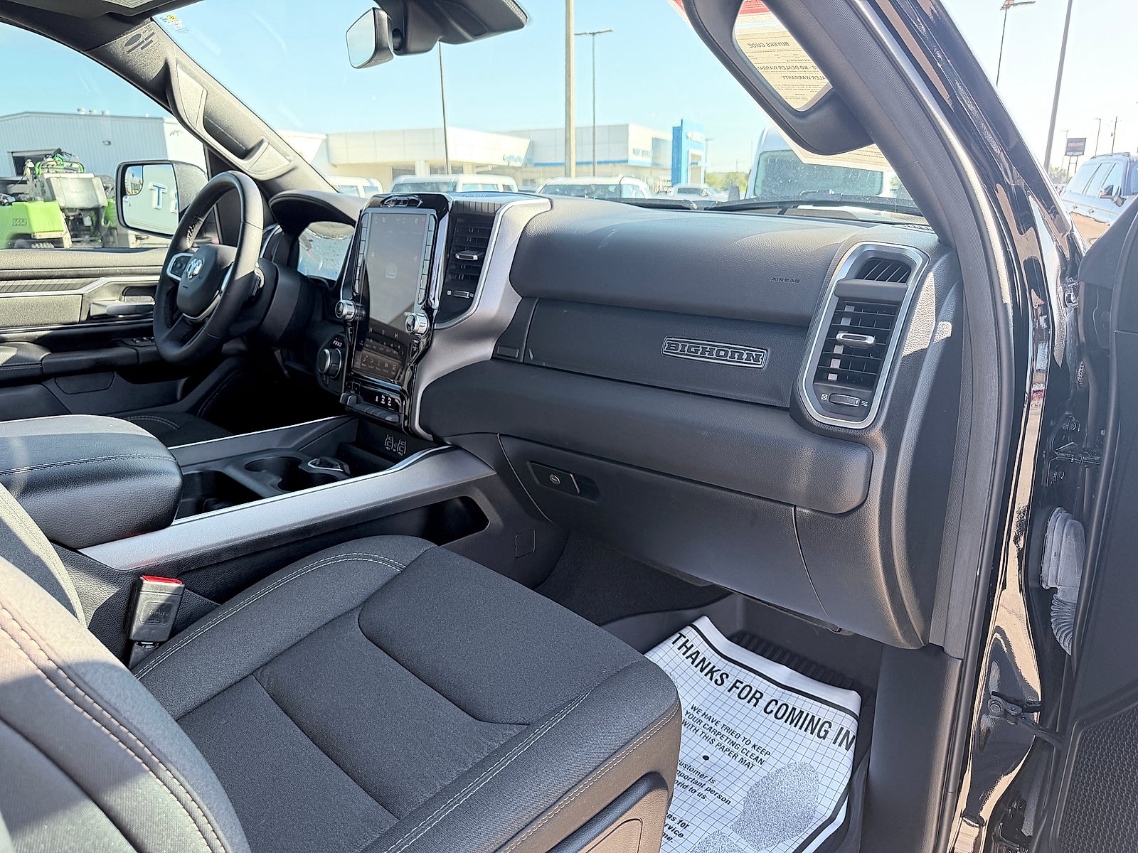 2025 RAM 1500 Big Horn Crew Cab 4x4 5'7" Box