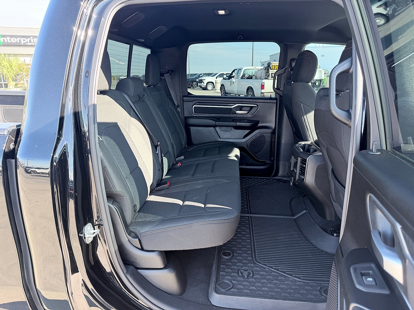 2025 RAM 1500 Big Horn Crew Cab 4x4 5'7" Box
