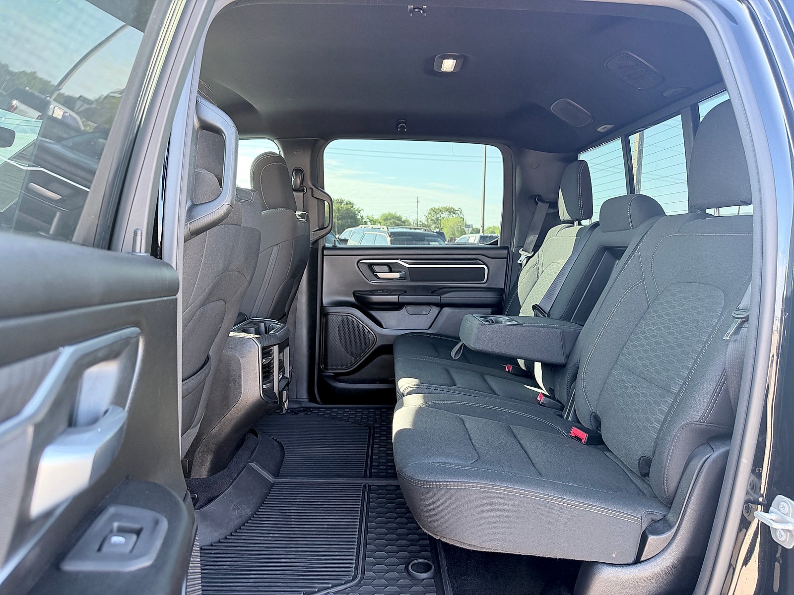 2025 RAM 1500 Big Horn Crew Cab 4x4 5'7" Box