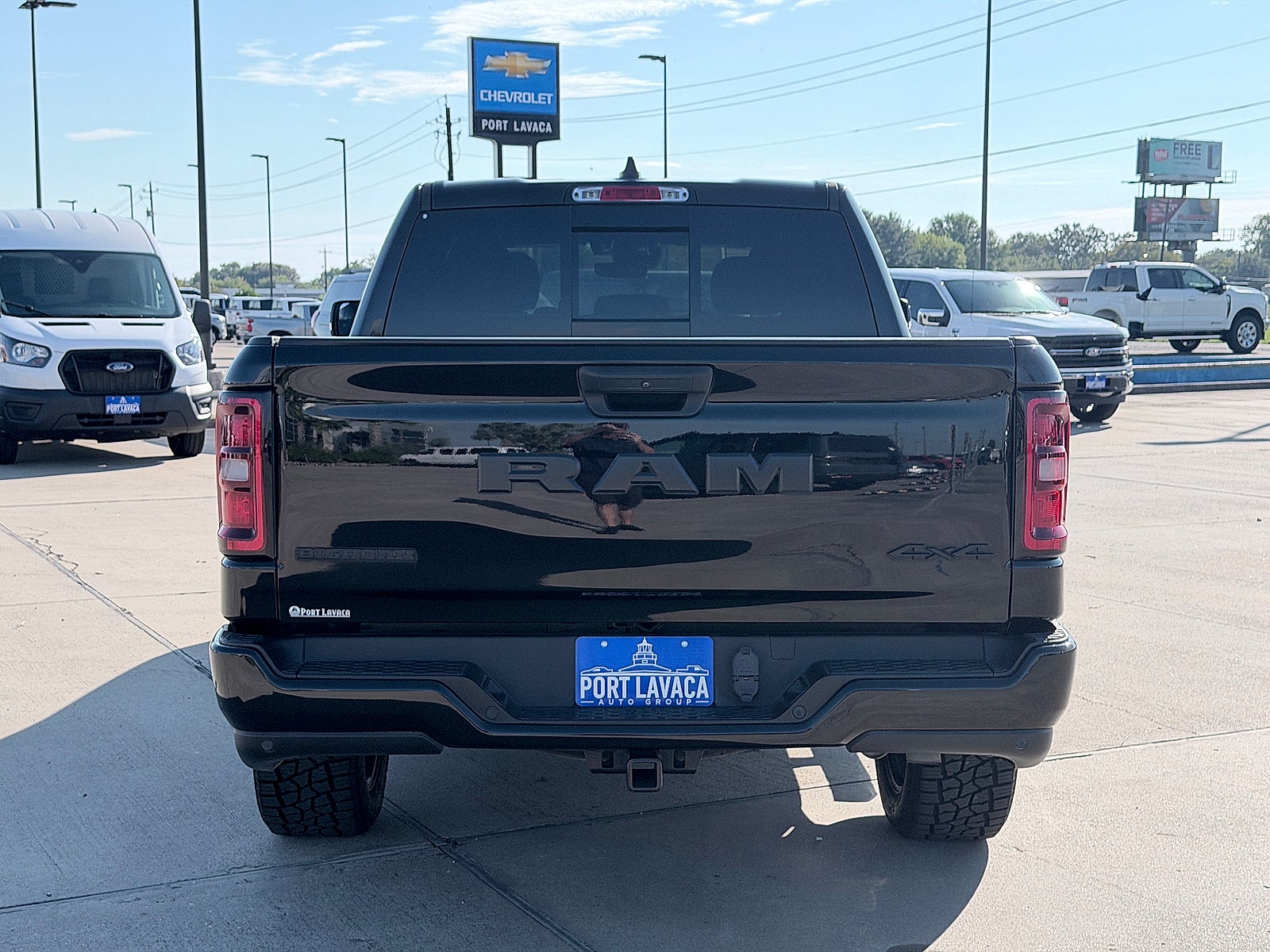 2025 RAM 1500 Big Horn Crew Cab 4x4 5'7" Box