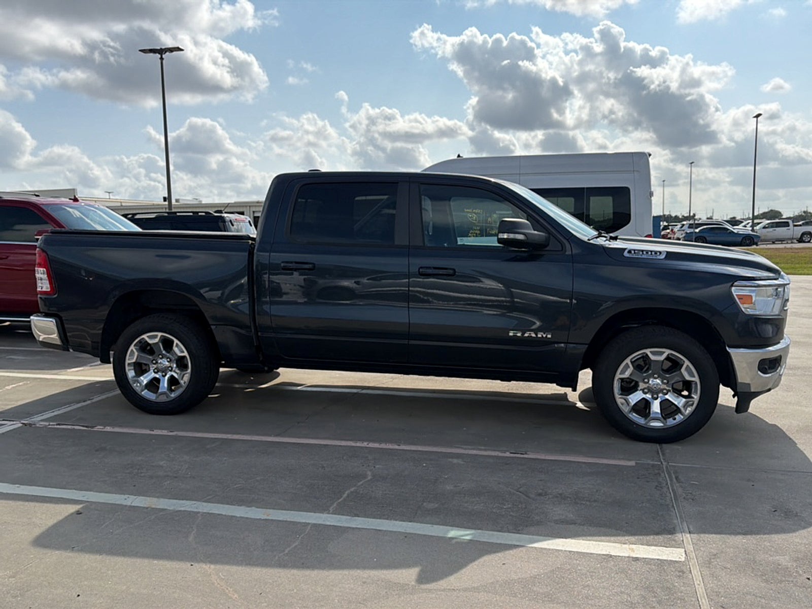 2021 RAM 1500 Big Horn Crew Cab 4x4 5'7" Box