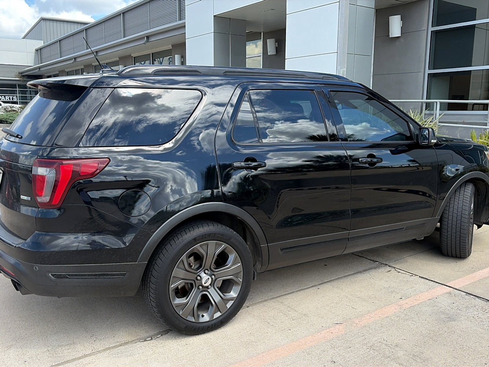 2018 Ford Explorer Sport