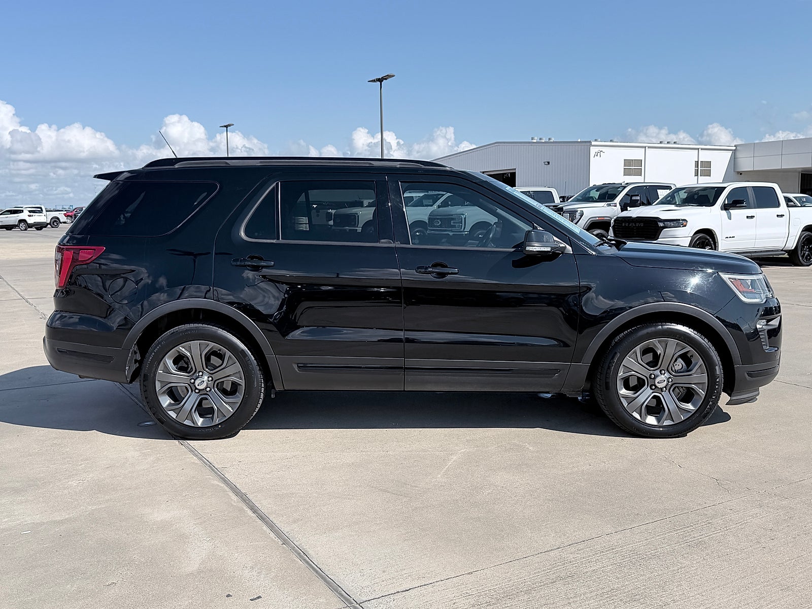 2018 Ford Explorer Sport