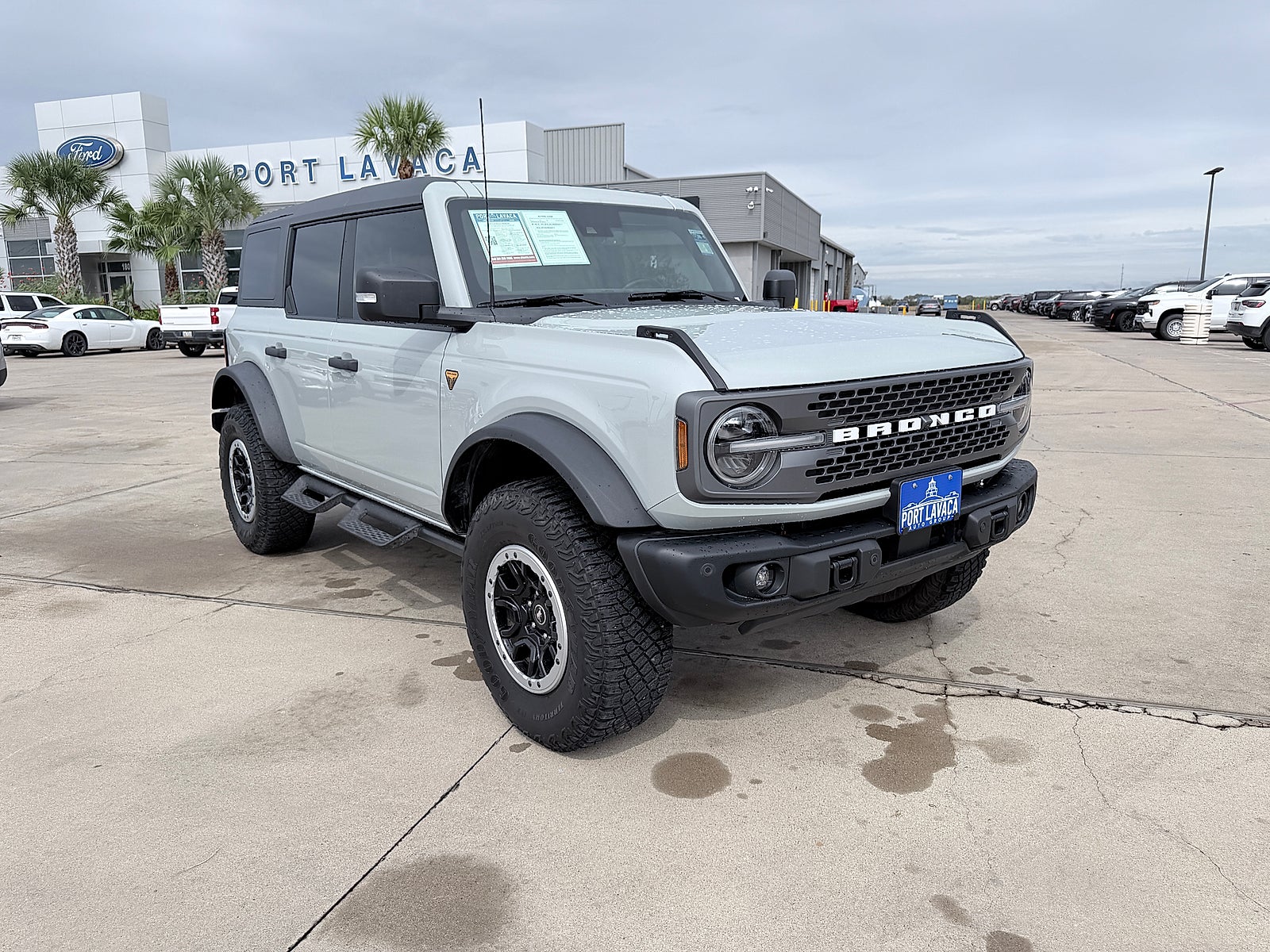 2023 Ford Bronco Badlands