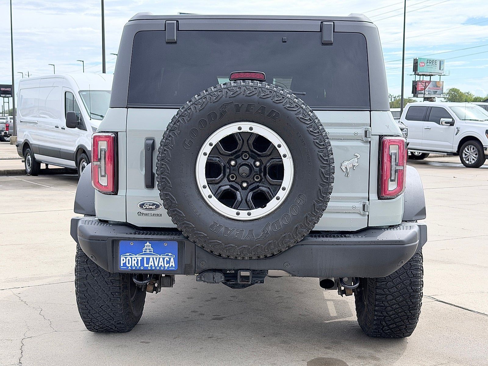 2023 Ford Bronco Badlands