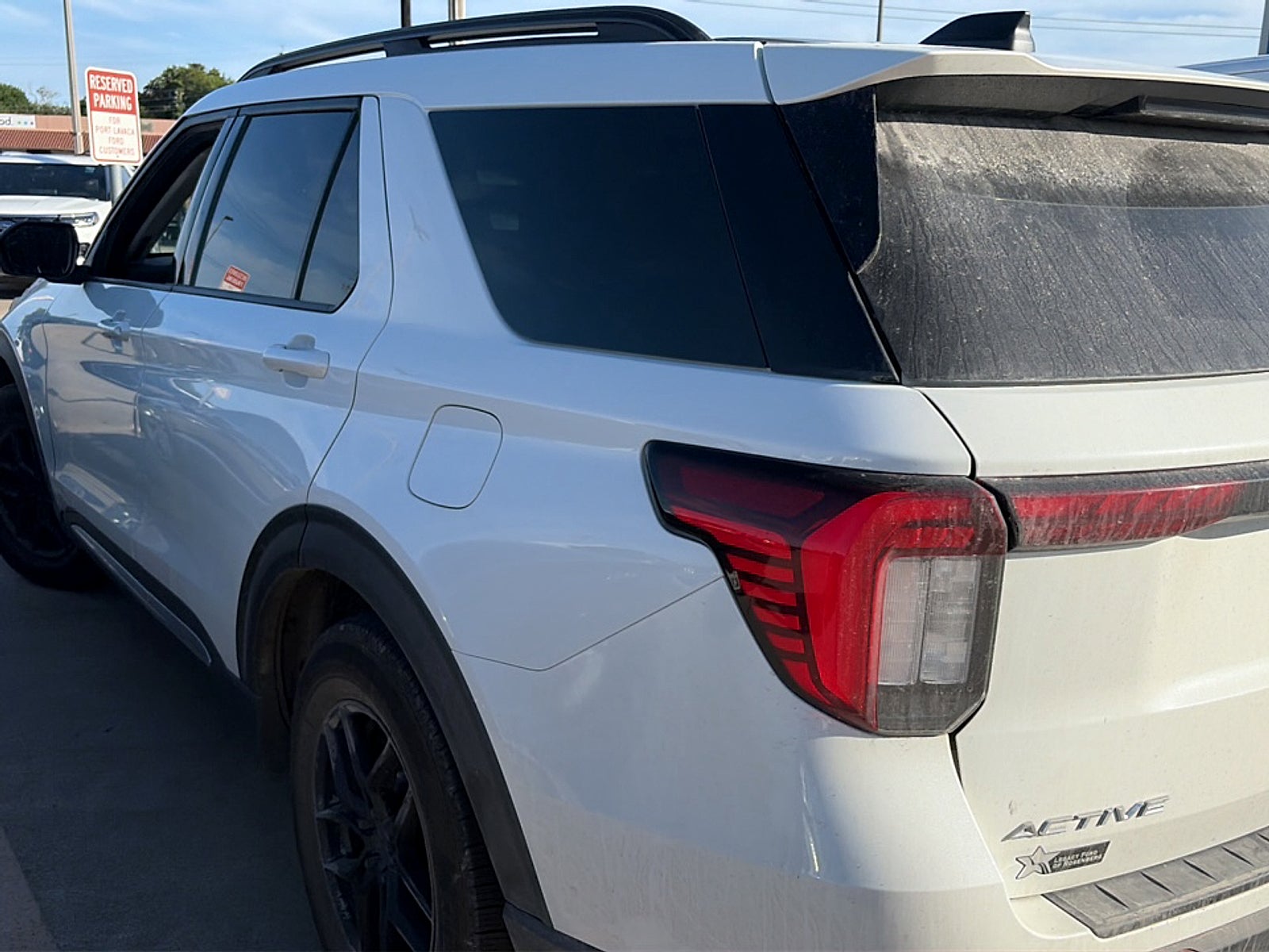 2025 Ford Explorer Active