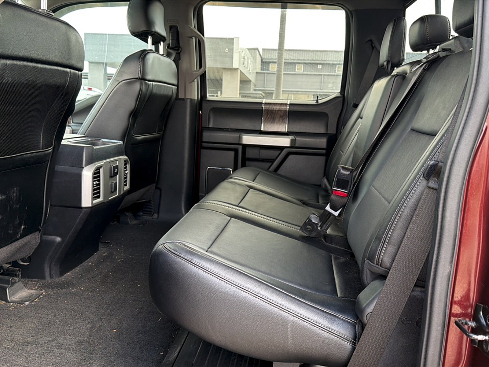 2017 Ford F-350 lariat
