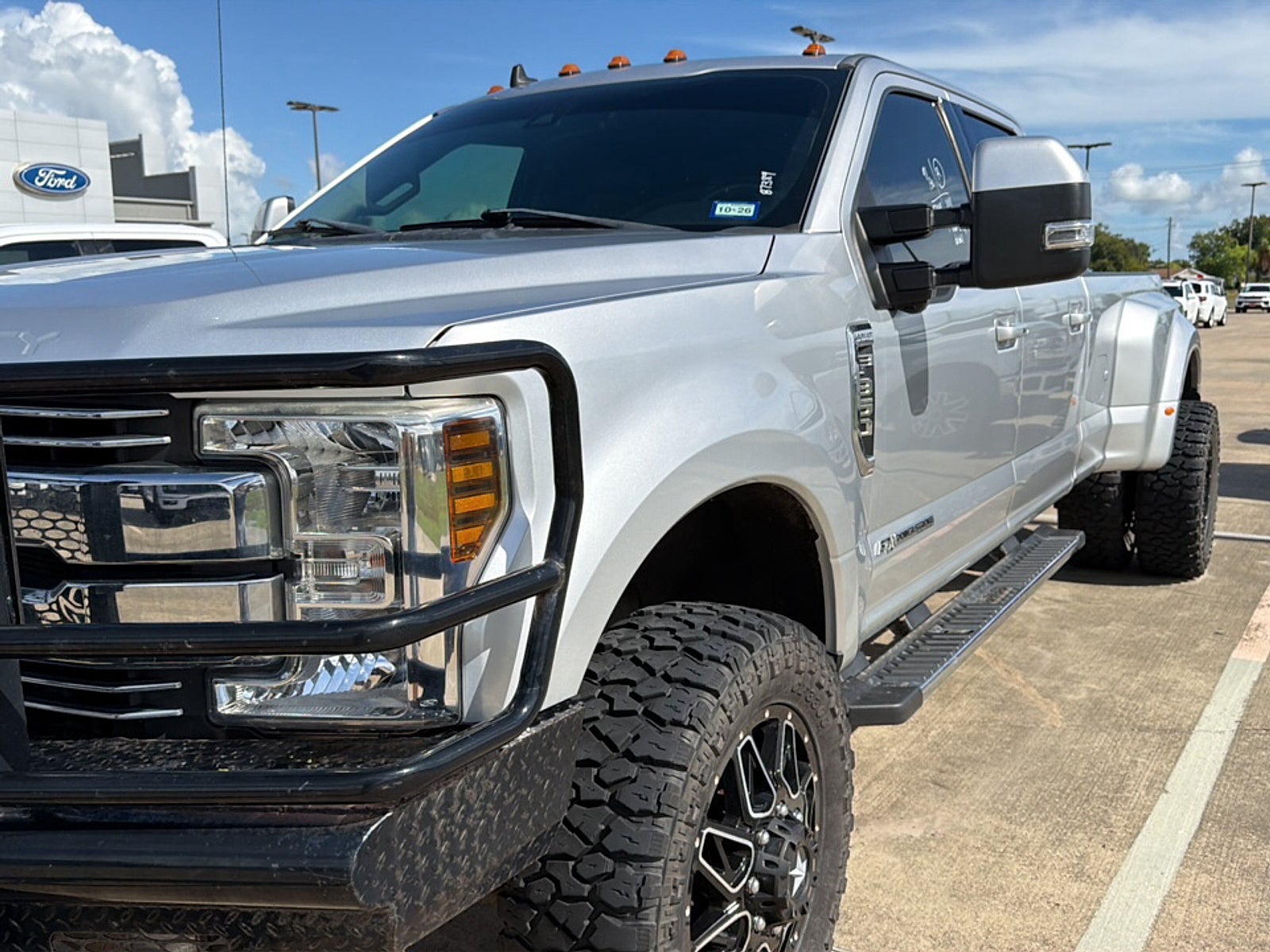 2019 Ford F-350 LARIAT