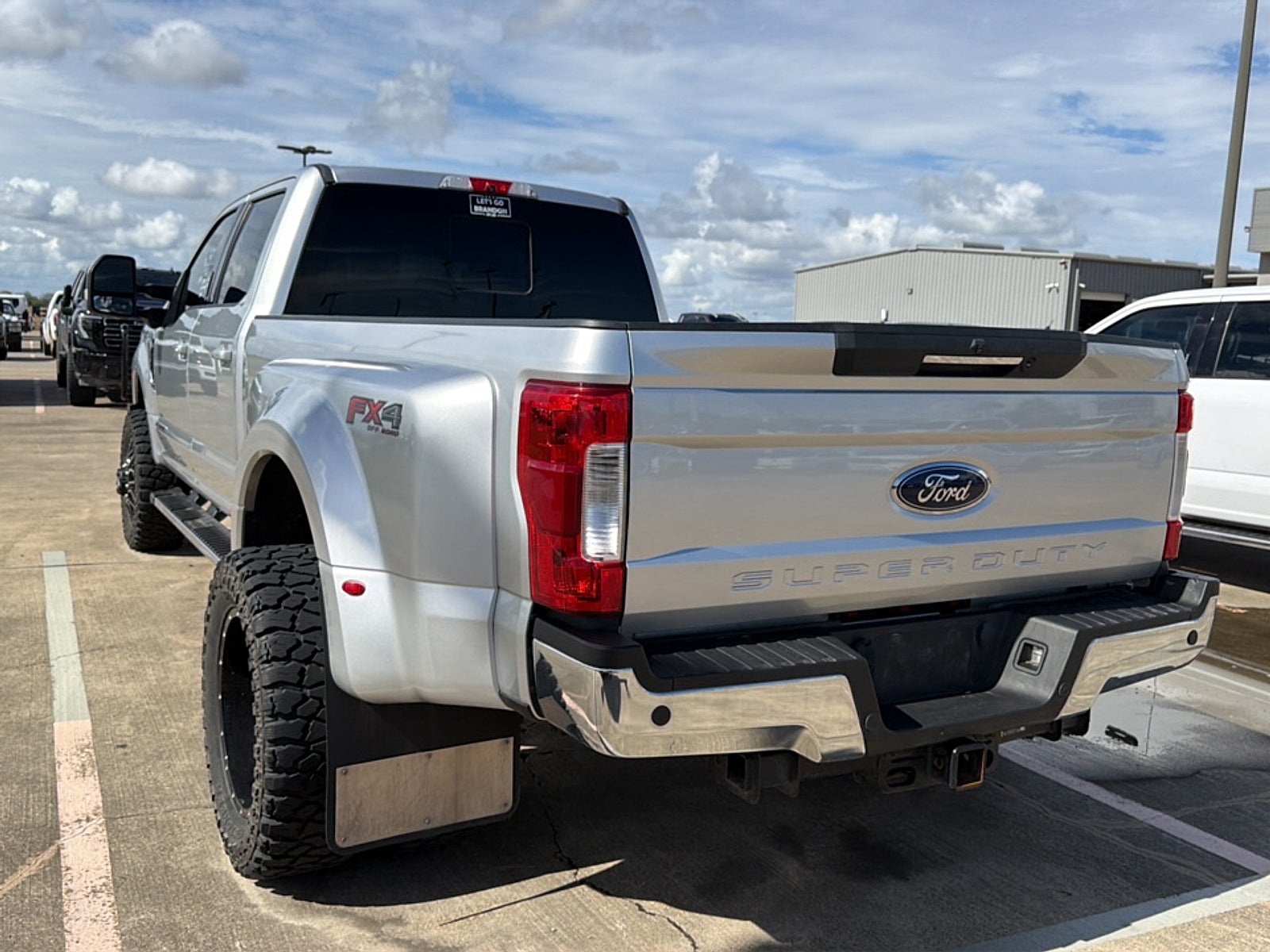 2019 Ford F-350 LARIAT