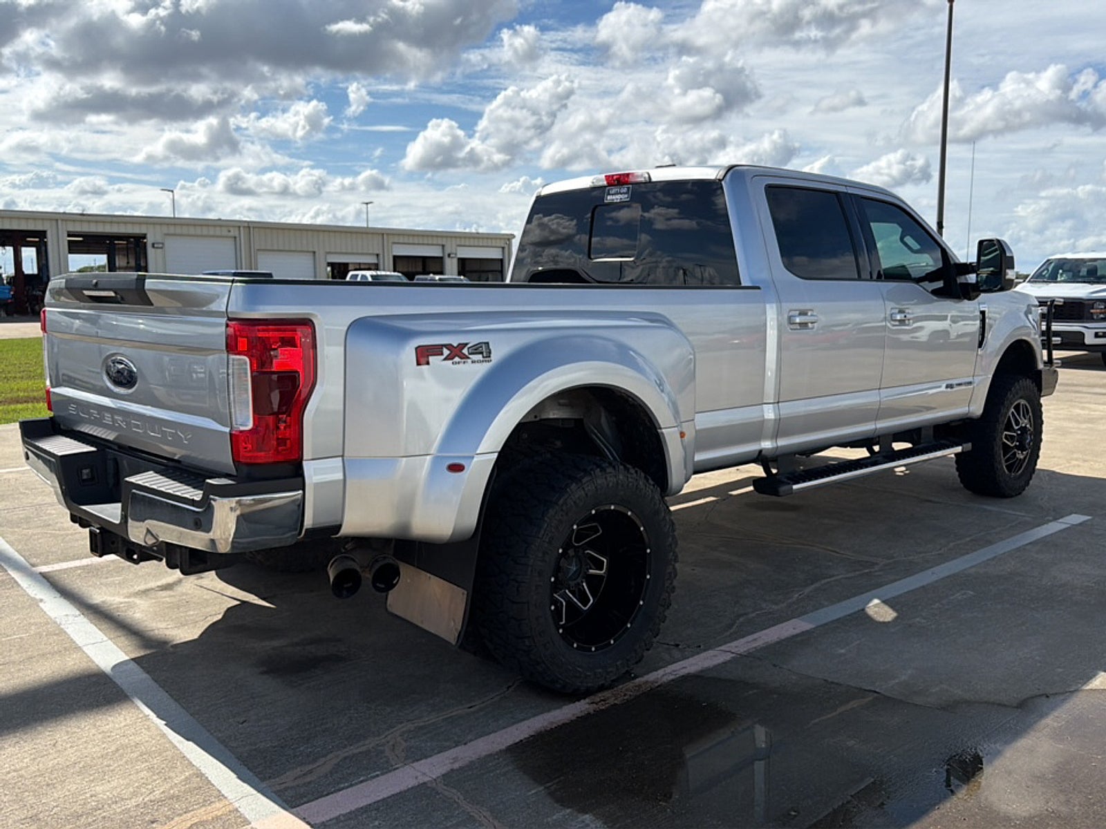 2019 Ford F-350 LARIAT