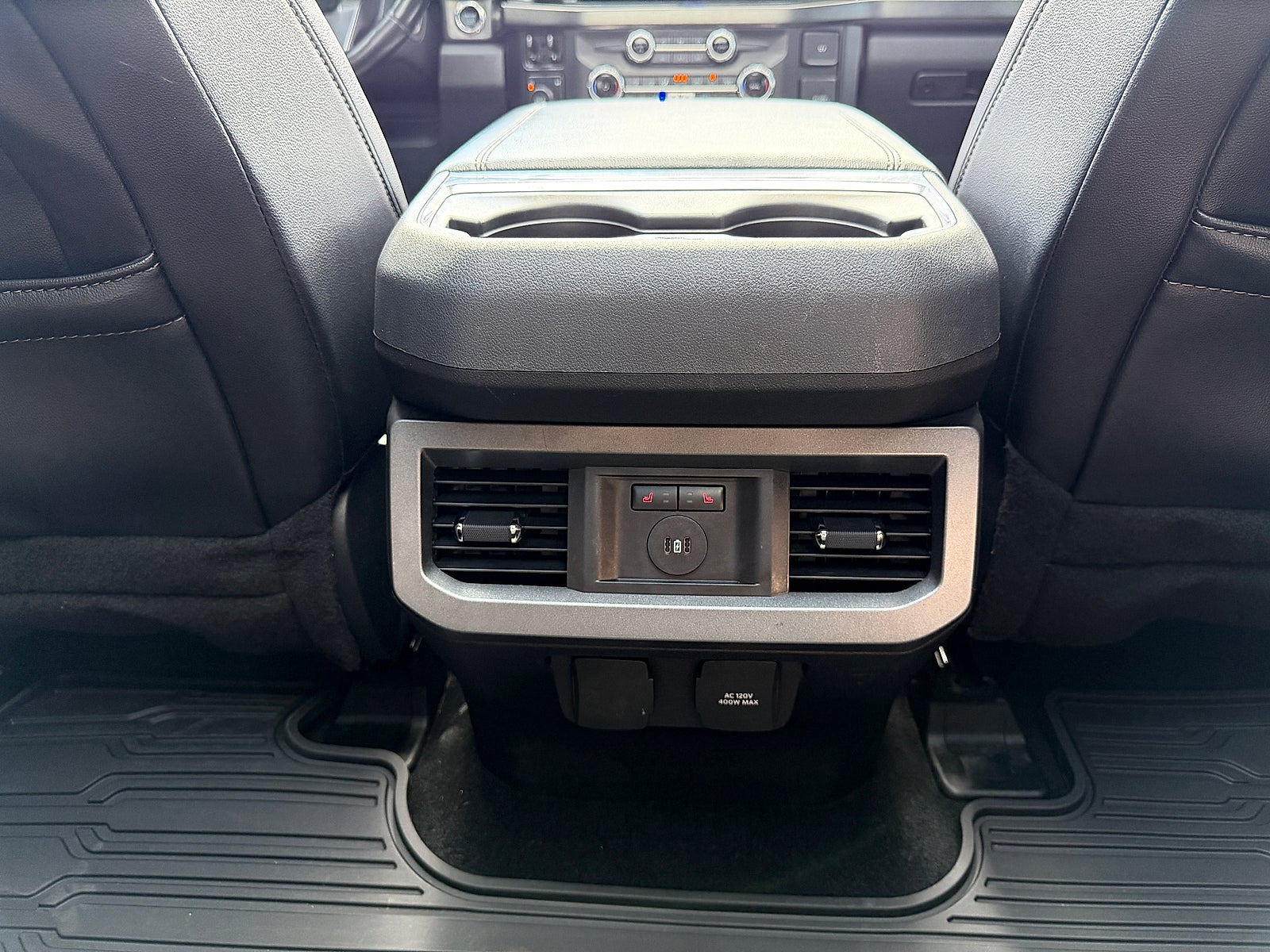 2023 Ford F-350 LARIAT