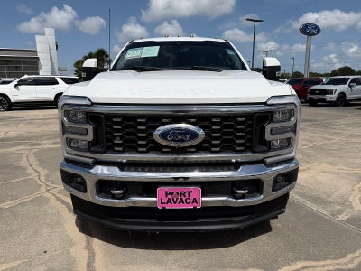2023 Ford F-350 LARIAT