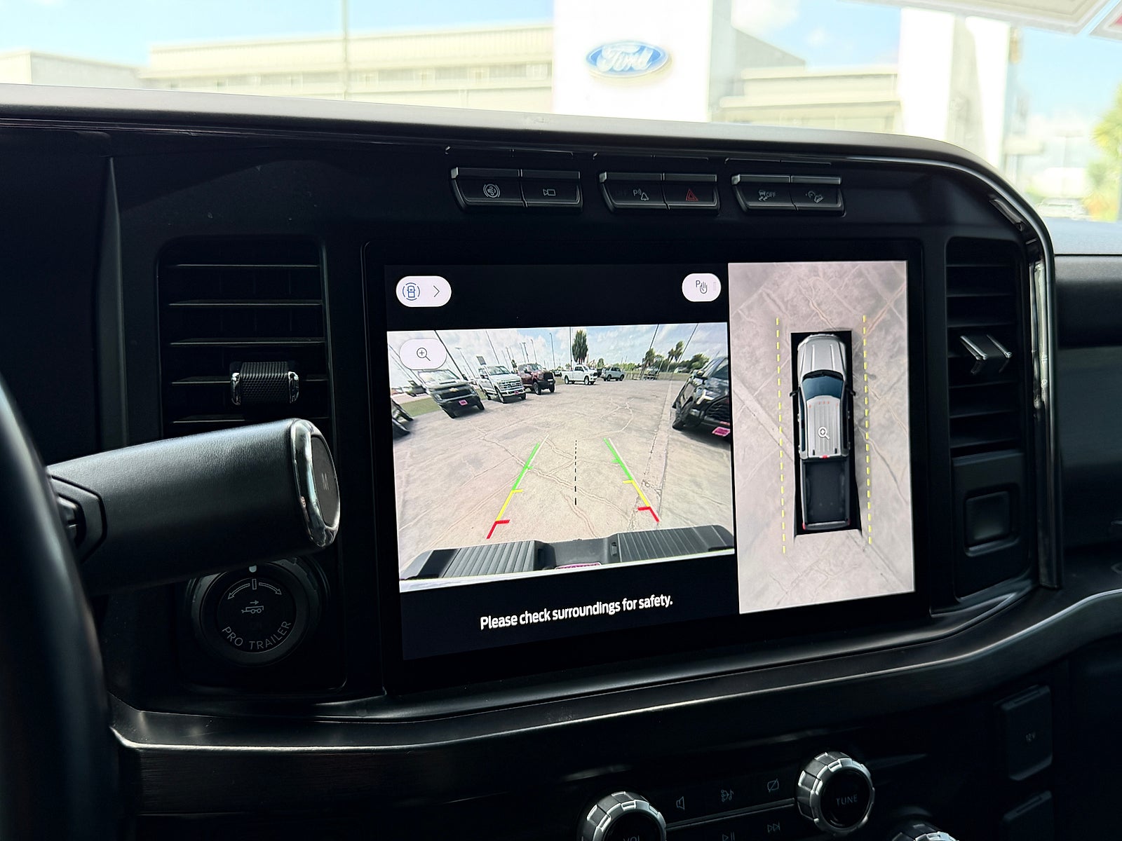 2023 Ford F-350 LARIAT