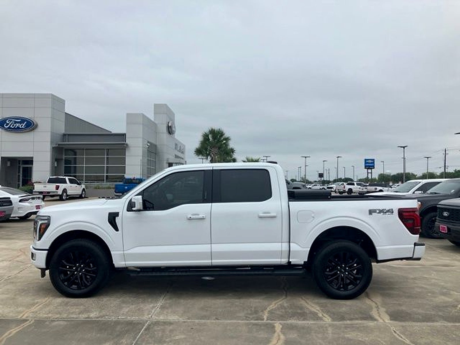 2024 Ford F-150 LARIAT