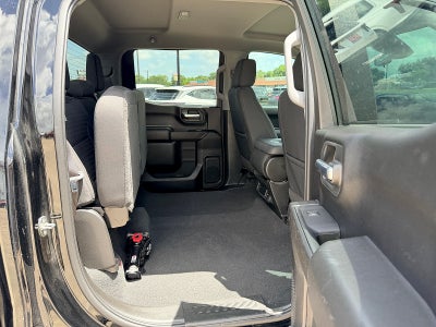2022 Chevrolet Silverado 1500 2WD Crew Cab Short Bed Custom